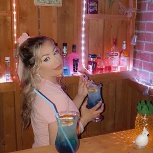 Meet your Posher, Miranda